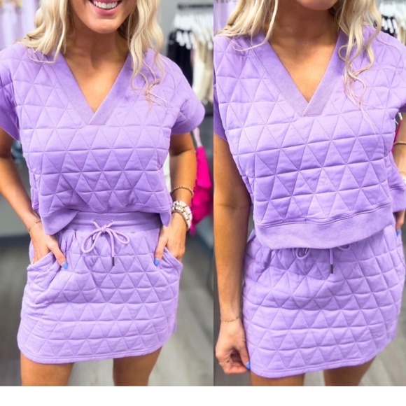 entro Dresses & Skirts - Entro Lavender Purple Quilted Triangle V-Neck Top and‎ Mini Skirt Set Womens M